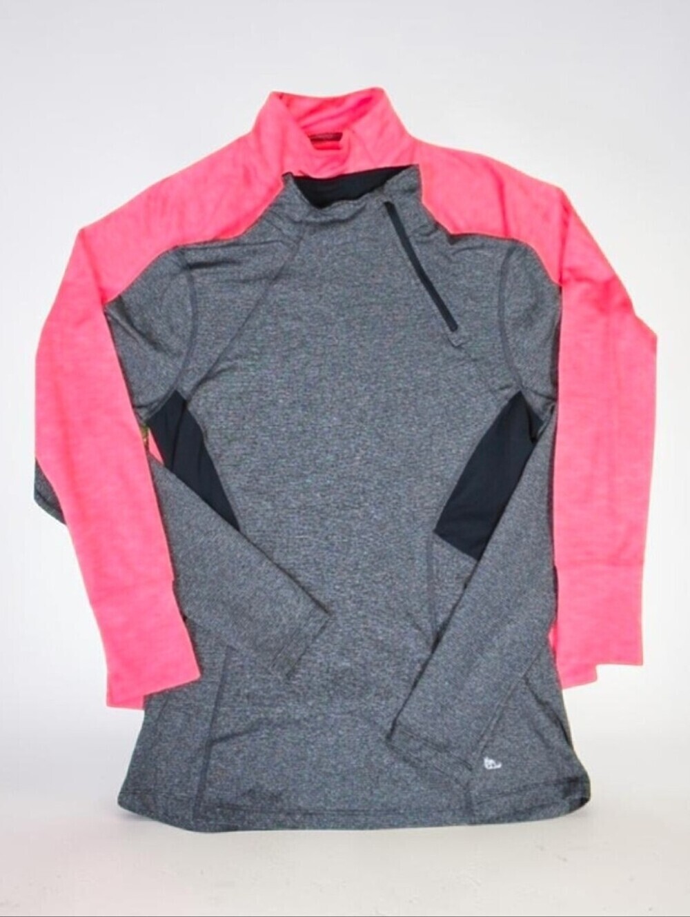 Layer8 & Gaiam Womens Size Small Bundle Of (2) Fitted Athletic Long Sleeve Tops